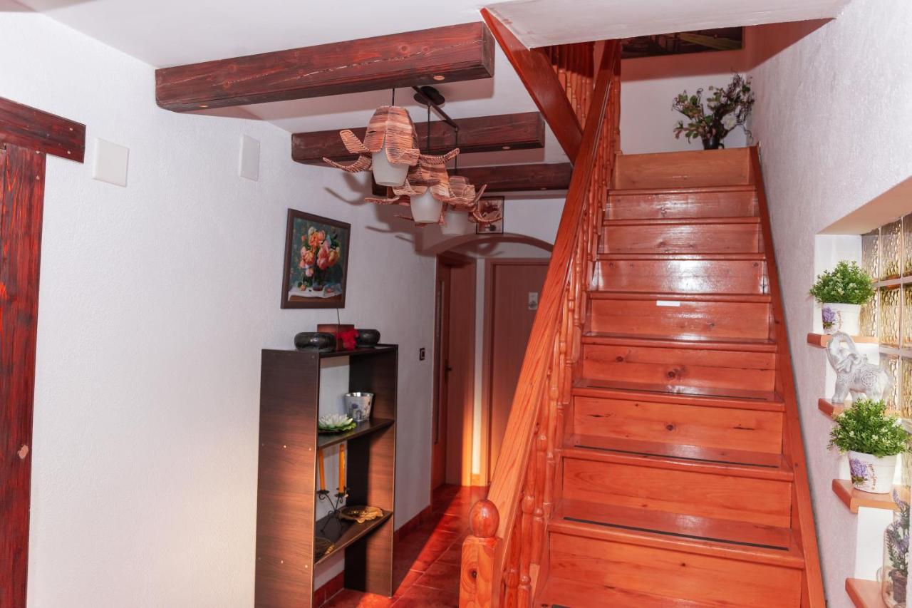 فندق Casa Ursului Bujoreni المظهر الخارجي الصورة